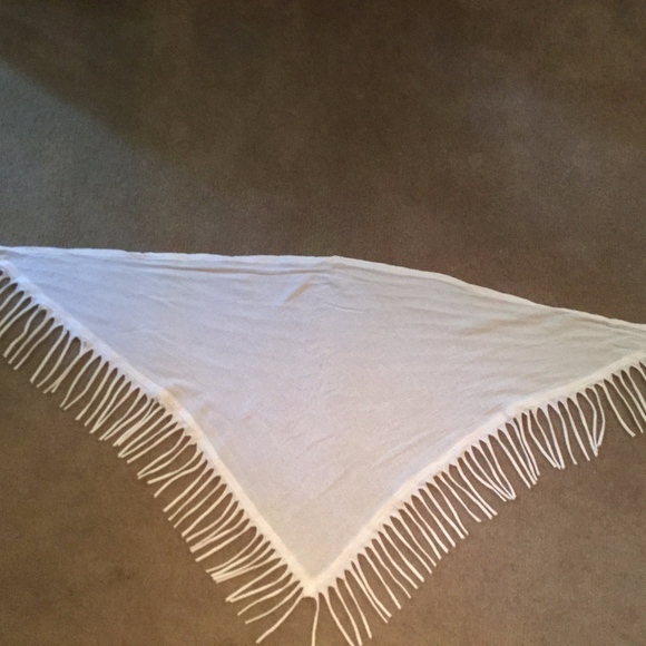 Oh My Gauze! White Fringe Scarf - Picture 3 of 4